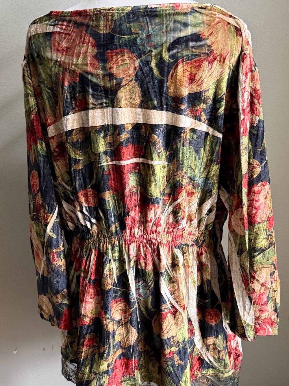 NWT A Rare Bird Floral Crushed Velvet Lace Boho Tunic Top OS - Picture 5 of 14